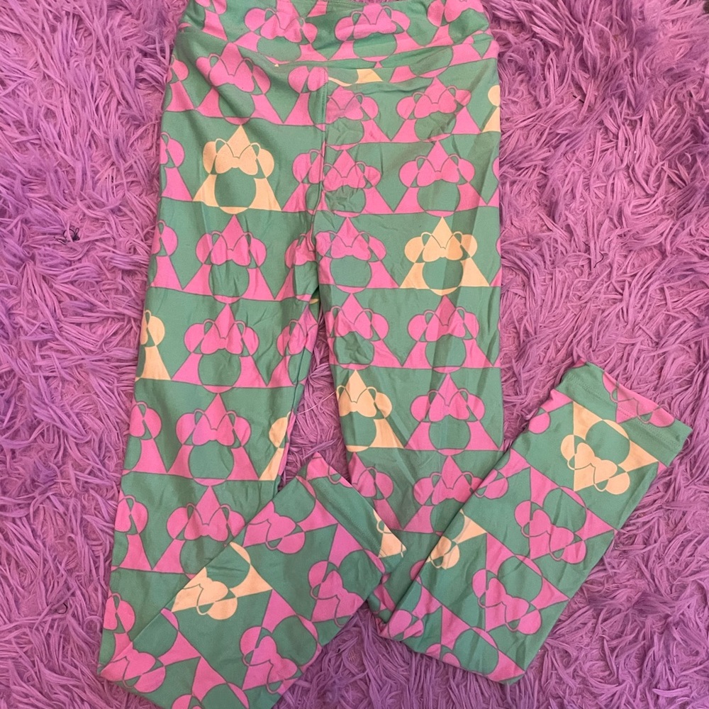 Minnie LulaRoe leggings size L/XL worn only a few times